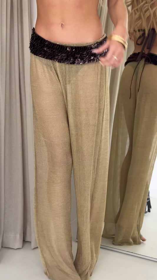 Brown shell belt