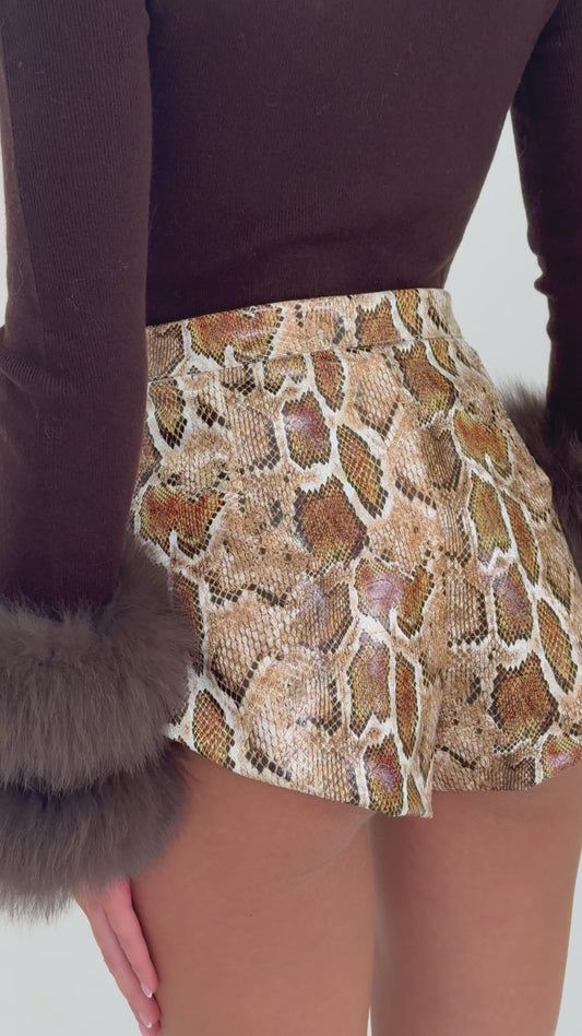 Snake Brown shorts